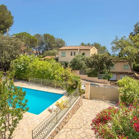 La Lezardiere Villa *